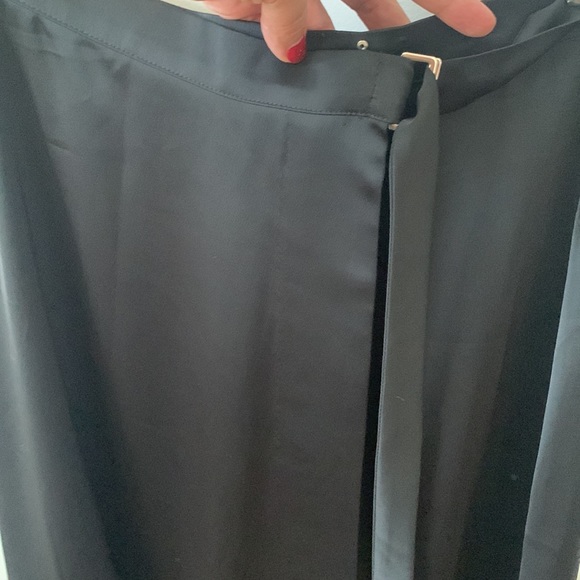 H&M, Sz 8, satin looking wrap midi skirt - Picture 3 of 5